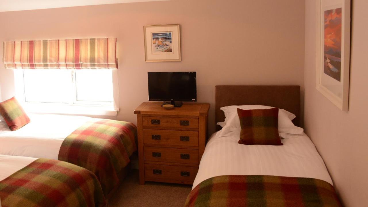 Bed and Breakfast Springbank Mallaig Esterno foto